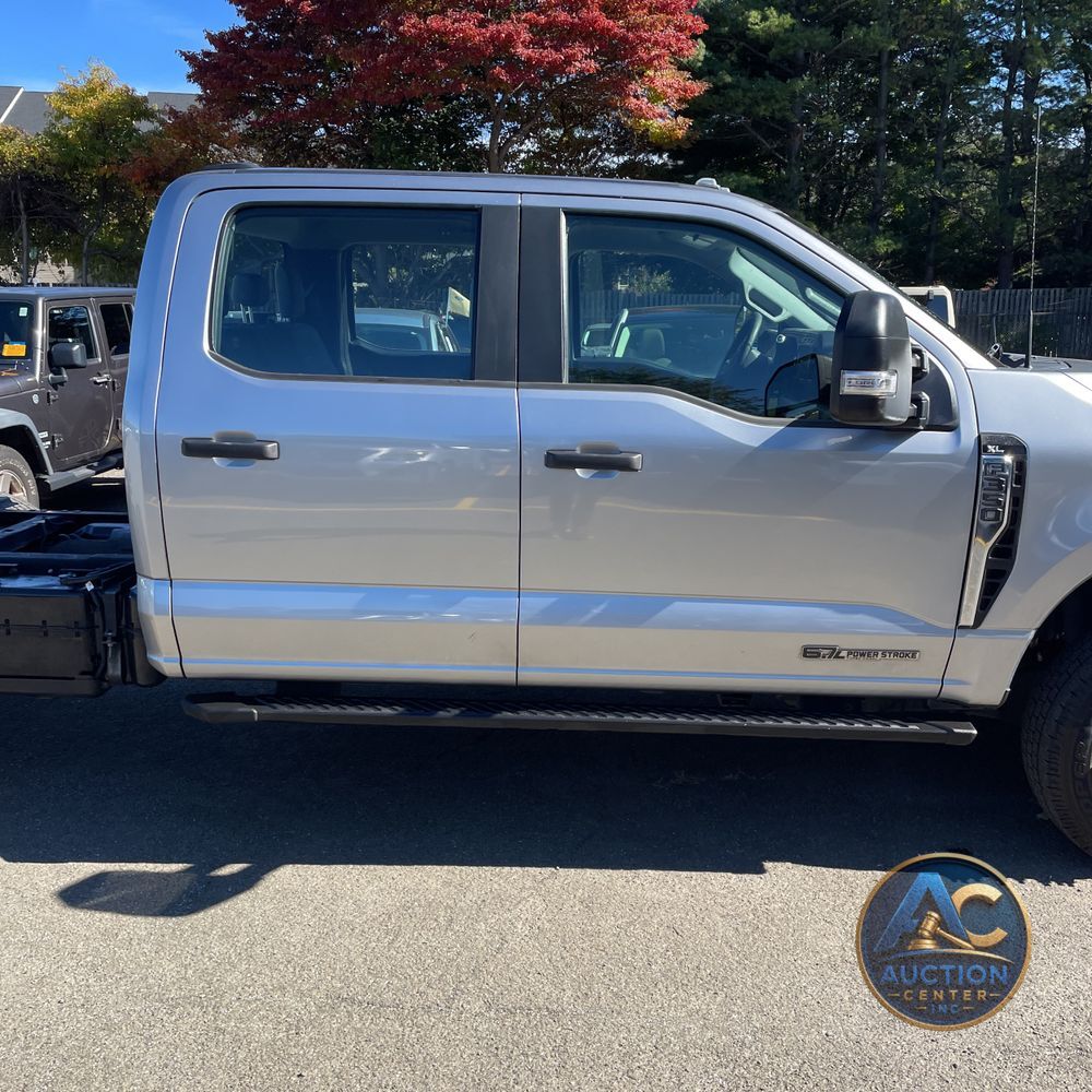 2023 Ford S/D C/C F350 XL