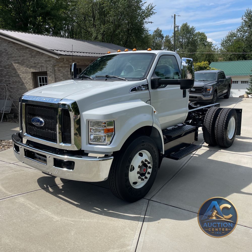 2025 Ford F-750 Super Duty