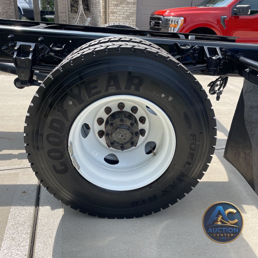 2025 Ford F-750 Super Duty