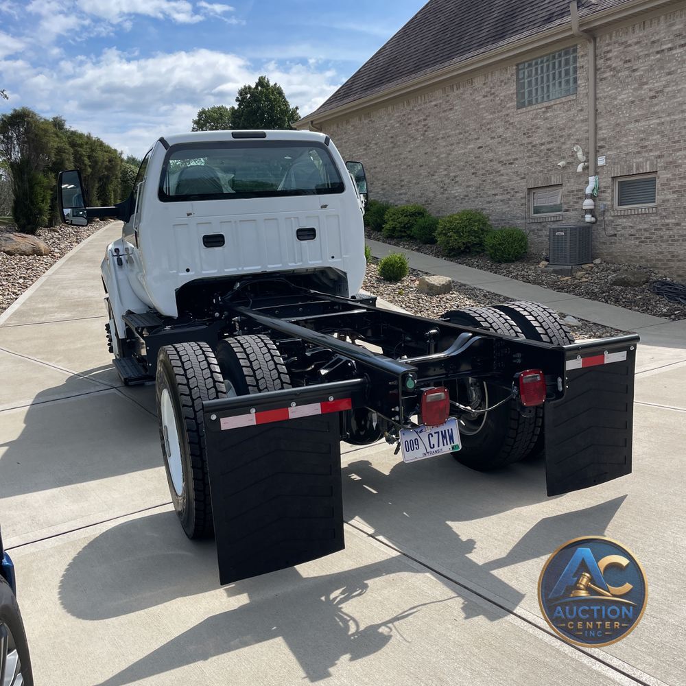 2025 Ford F-750 Super Duty