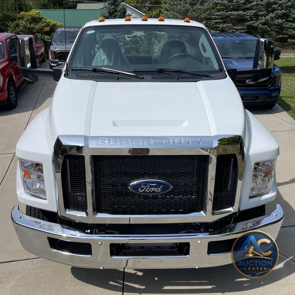 2025 Ford F-750 Super Duty