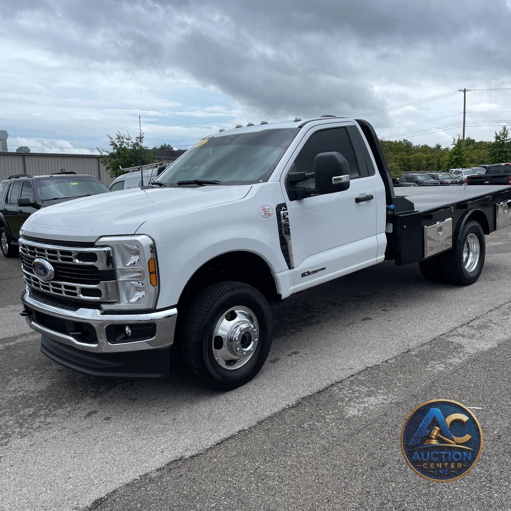 2024 Ford S/D C/C F350 XL