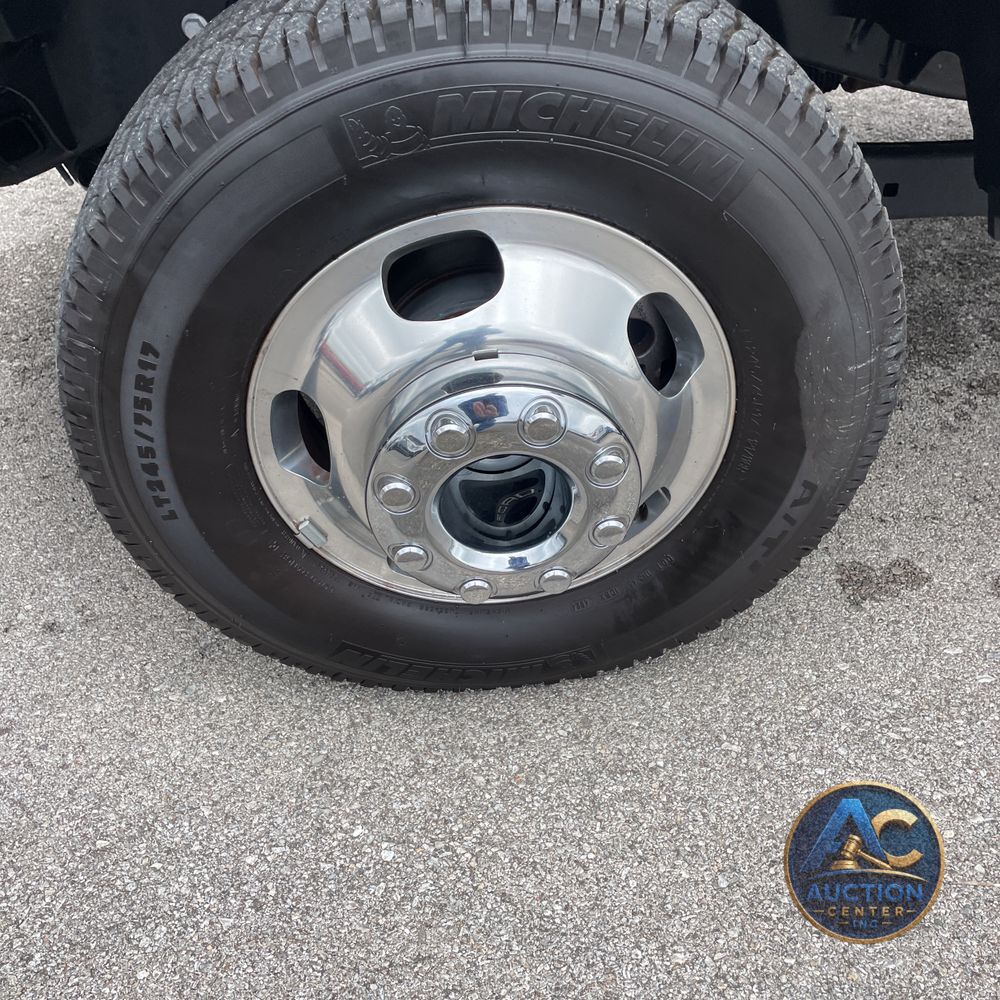 2024 Ford S/D C/C F350 XL