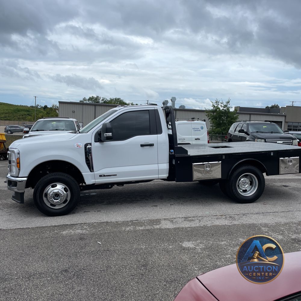 2024 Ford S/D C/C F350 XL