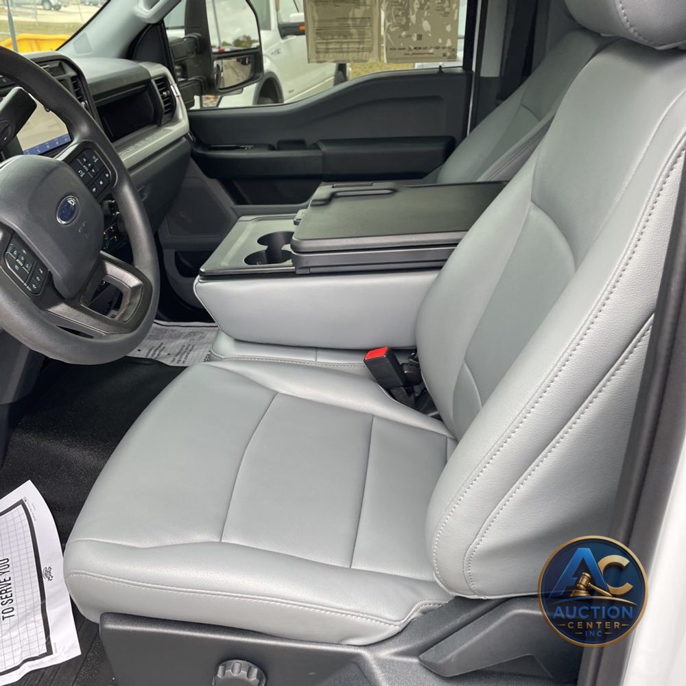 2024 Ford S/D C/C F350 XL