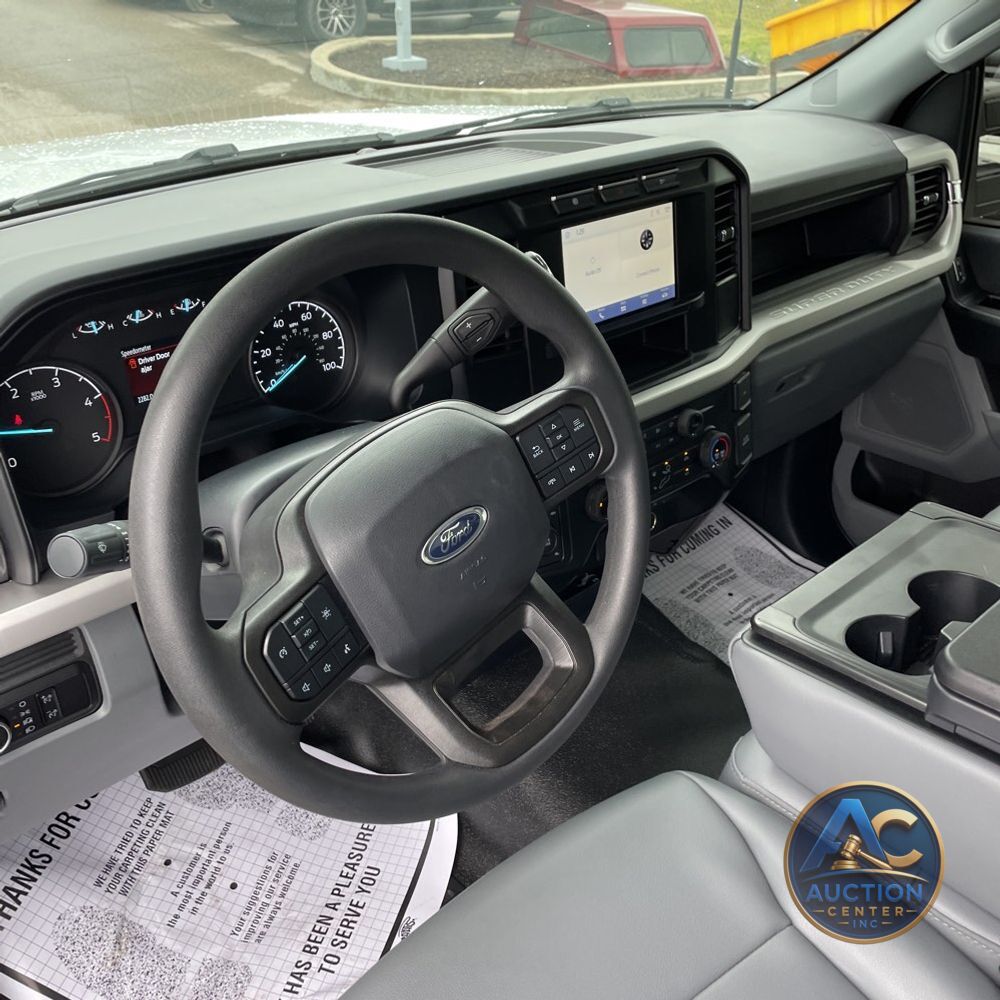 2024 Ford S/D C/C F350 XL