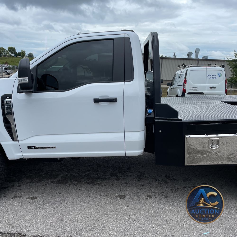2024 Ford S/D C/C F350 XL