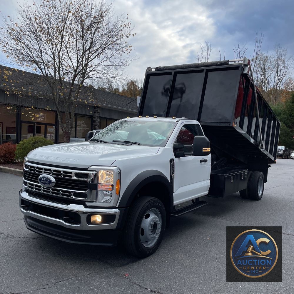 2023 Ford S/D C/C F450 XL
