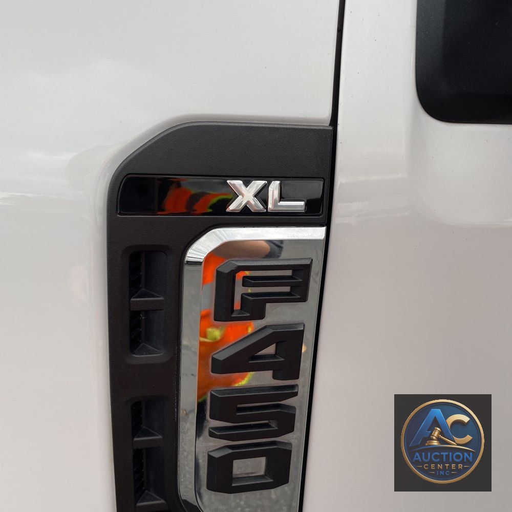 2023 Ford S/D C/C F450 XL