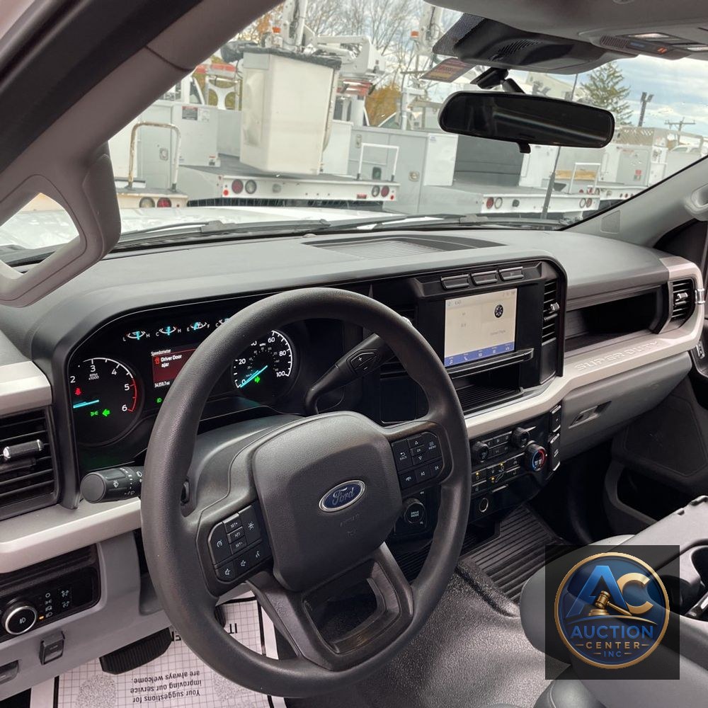 2023 Ford S/D C/C F450 XL