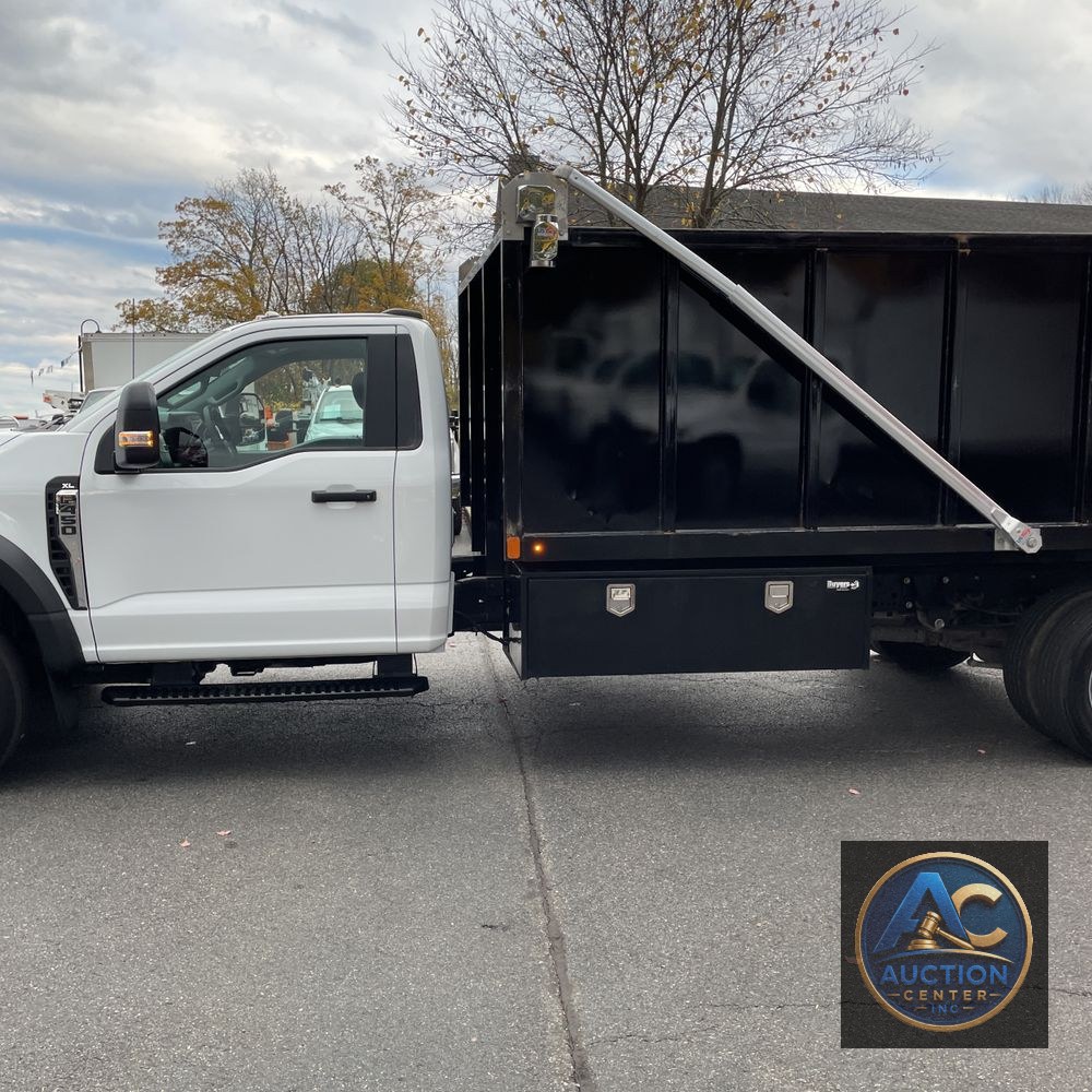 2023 Ford S/D C/C F450 XL
