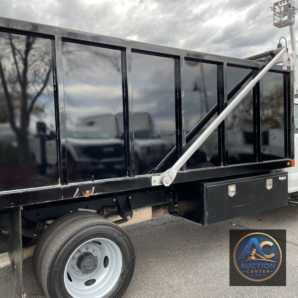 2023 Ford S/D C/C F450 XL
