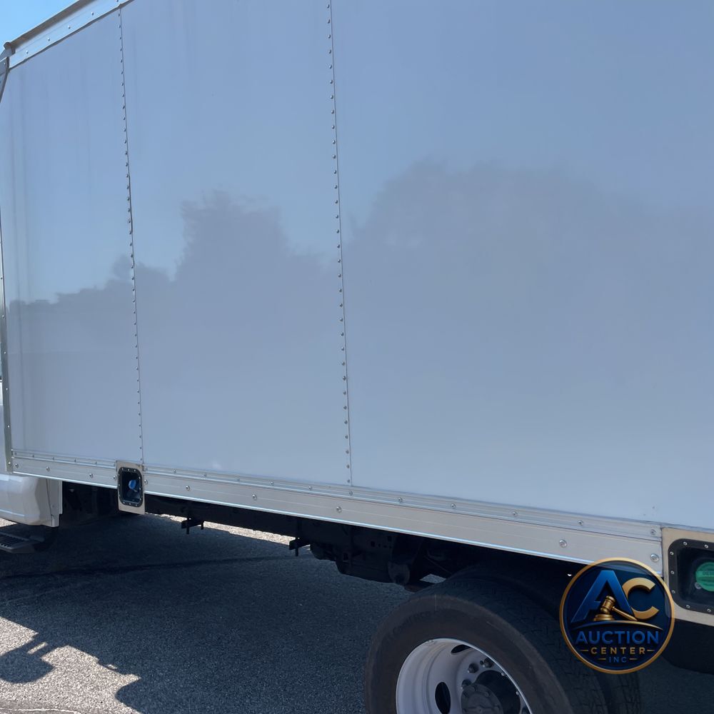 2024 Ford F550 Rockford Commercial