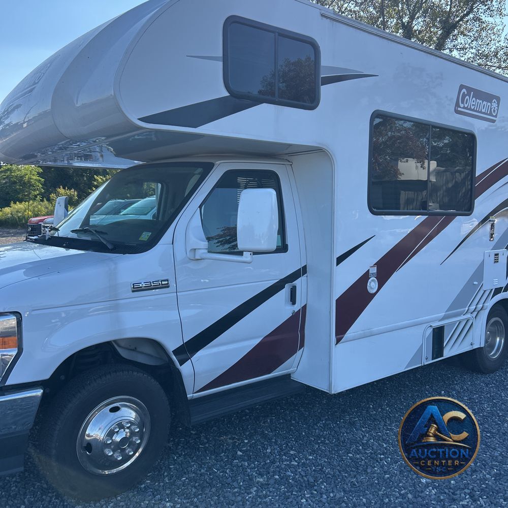 2022 Ford Commercial Vans E350
