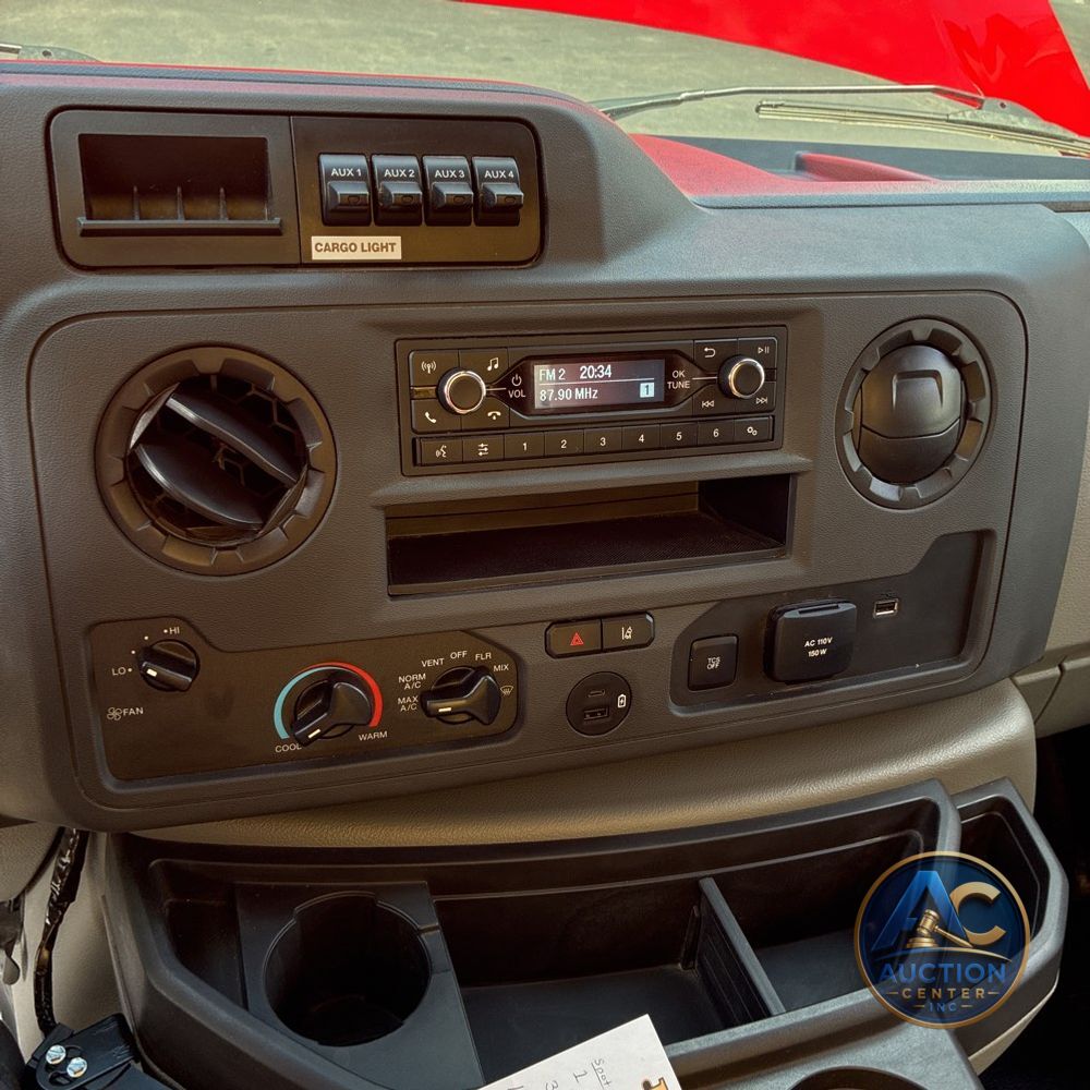 2025 Ford Commercial Vans E350