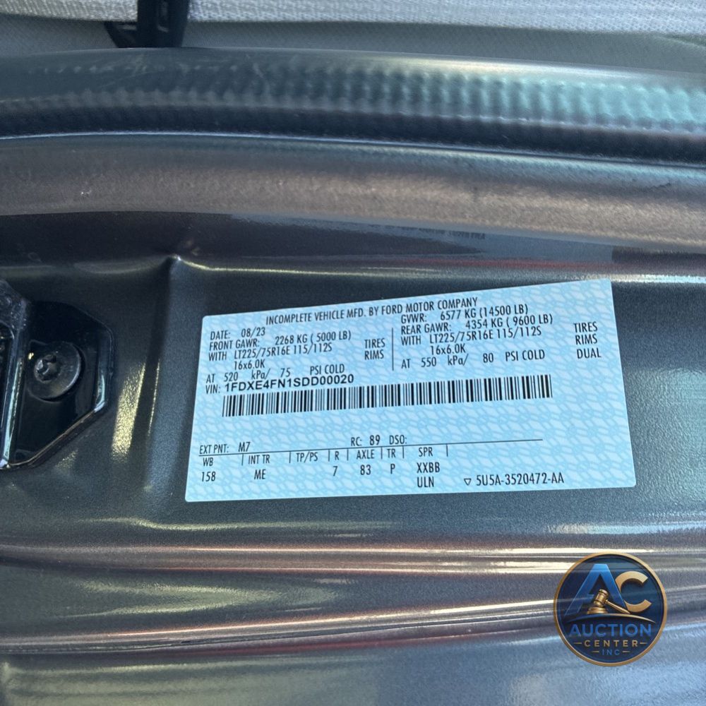 2025 Ford Commercial Vans E450