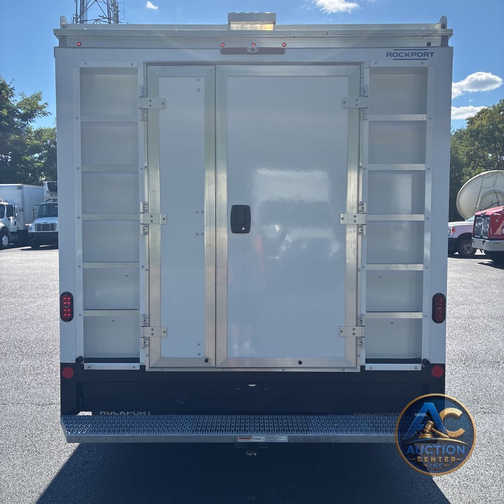 2025 Ford Commercial Vans E450