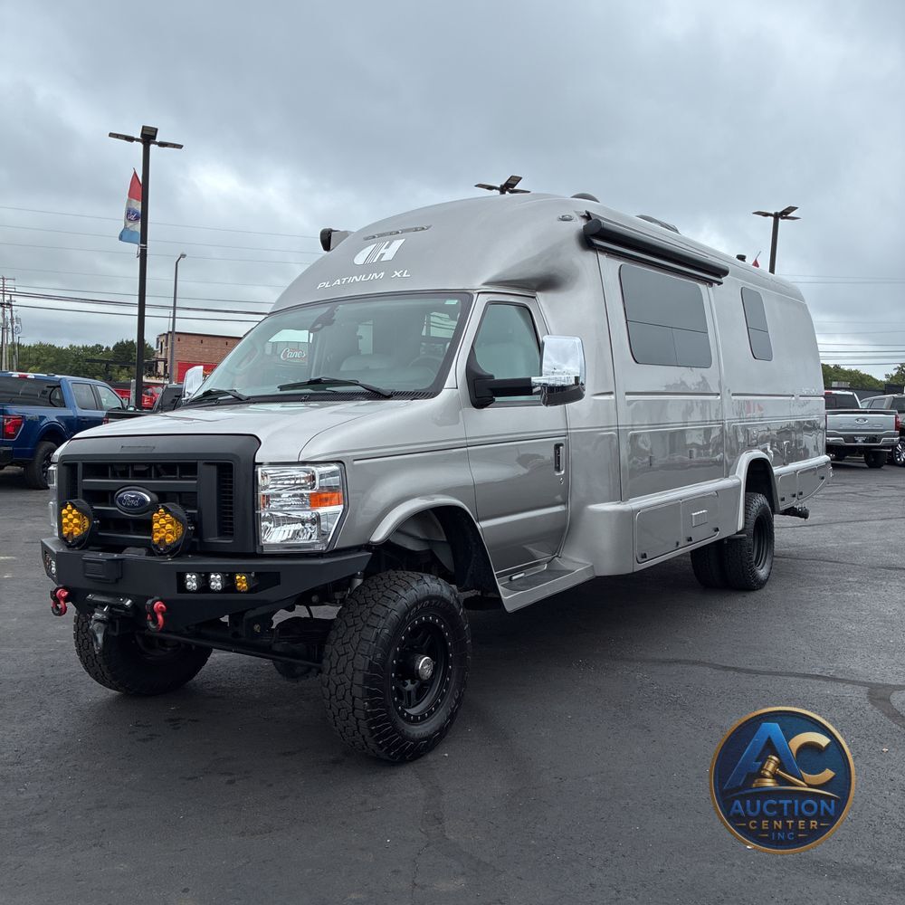 2022 Ford Commercial Vans E450