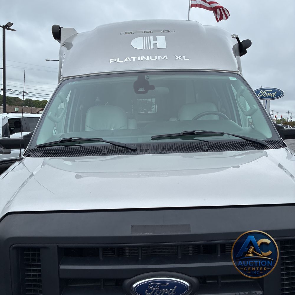 2022 Ford Commercial Vans E450