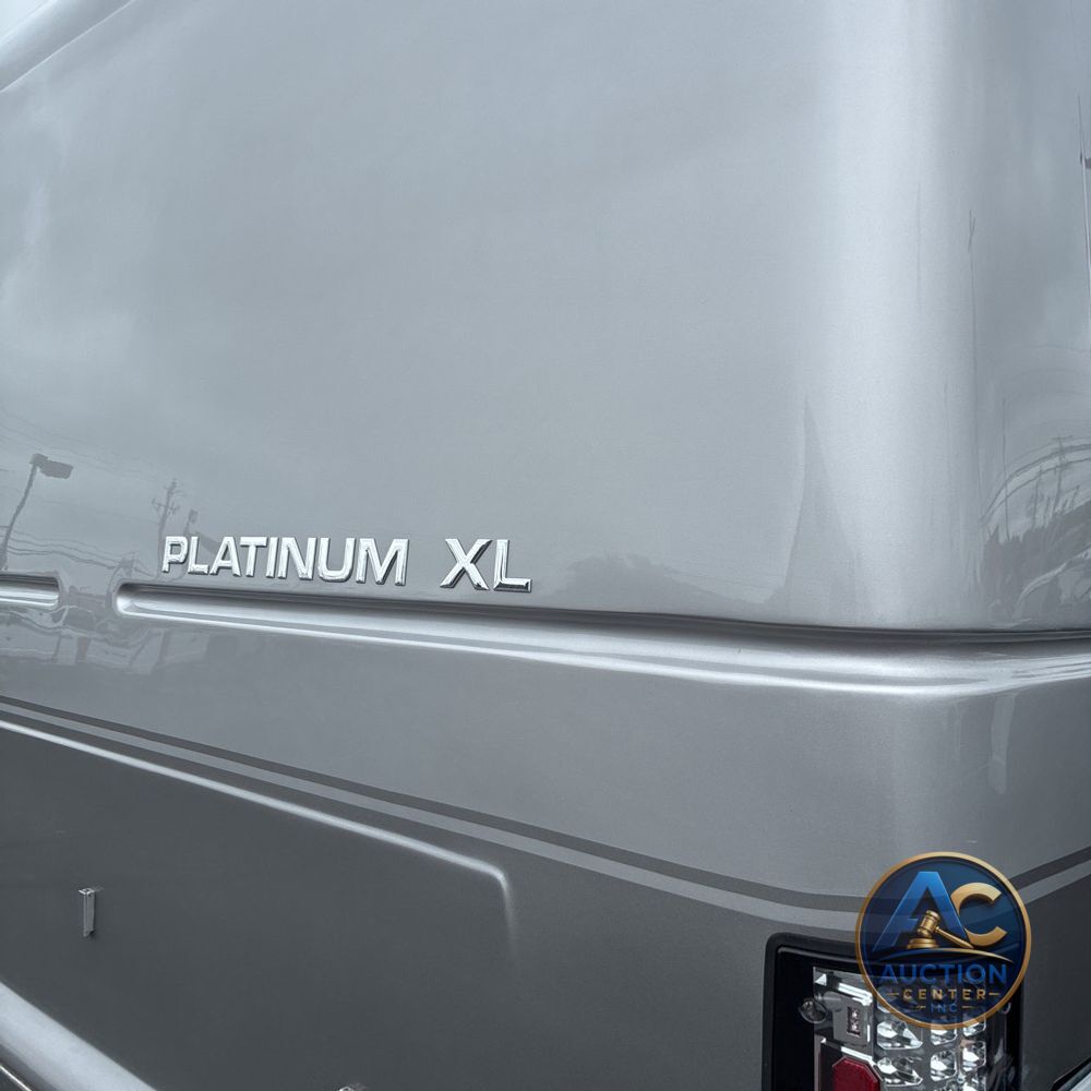 2022 Ford Commercial Vans E450