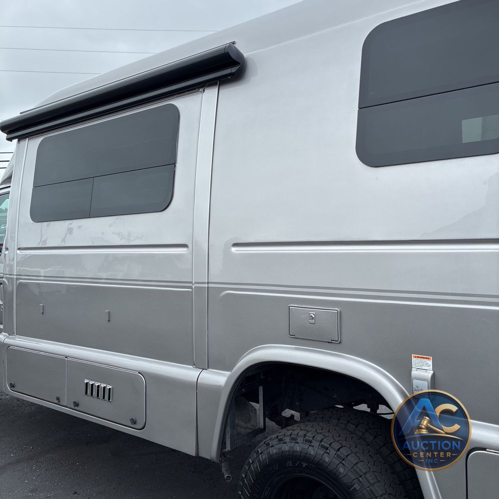 2022 Ford Commercial Vans E450