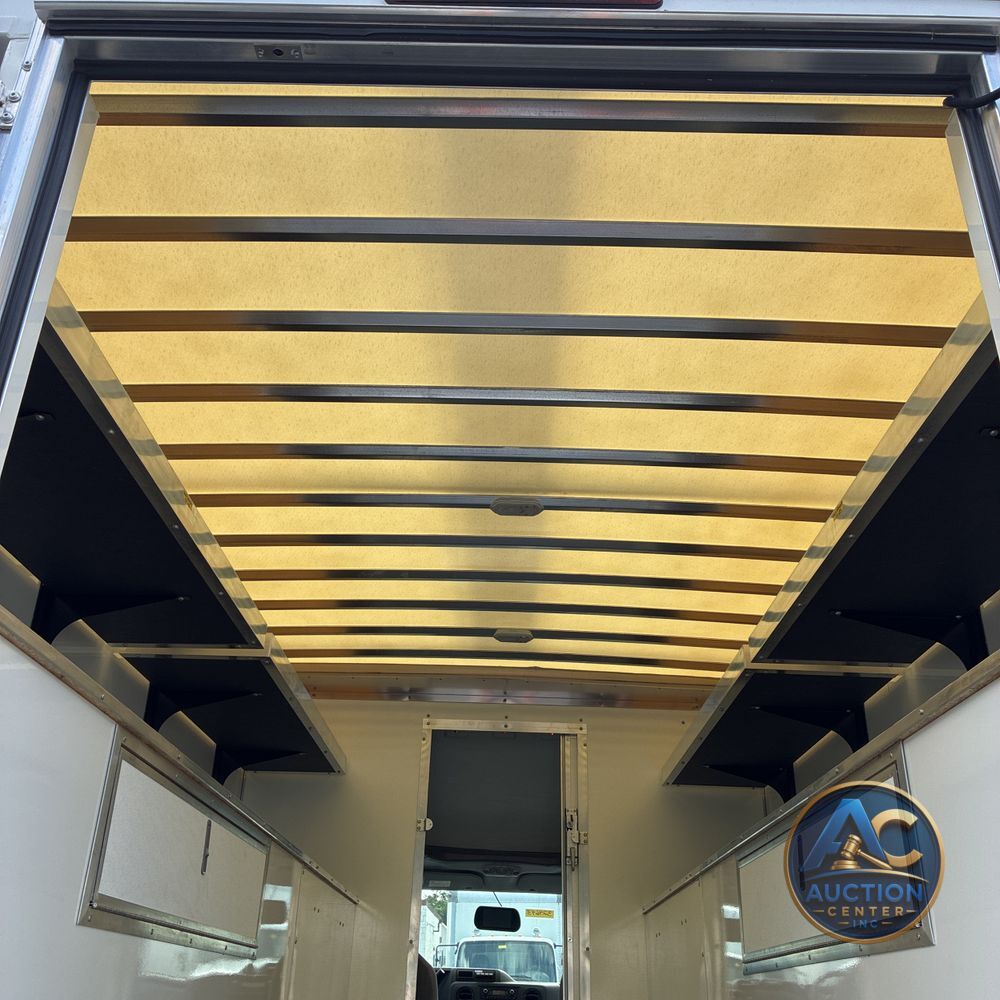 2025 Ford Commercial Vans E450