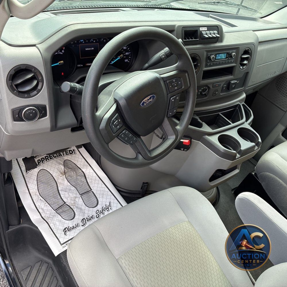 2025 Ford Commercial Vans E450
