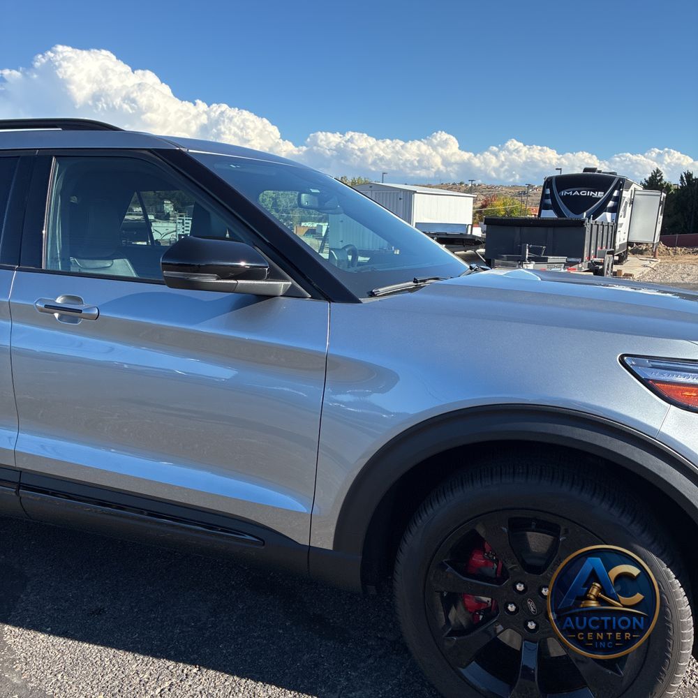2024 Ford Explorer ST