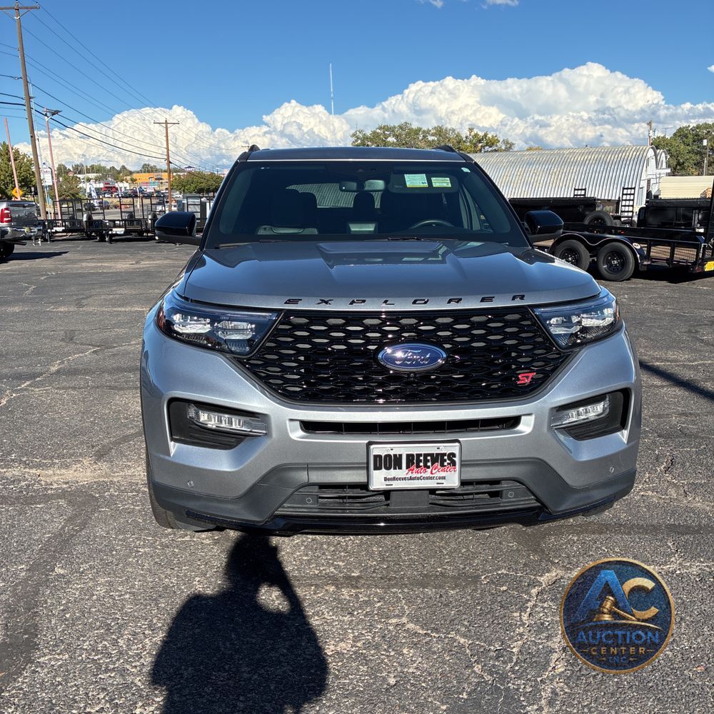 2024 Ford Explorer ST