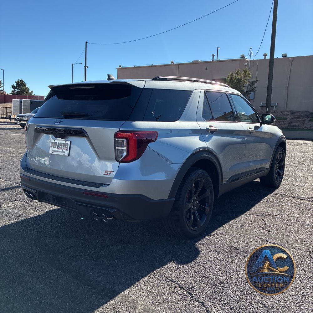 2024 Ford Explorer ST