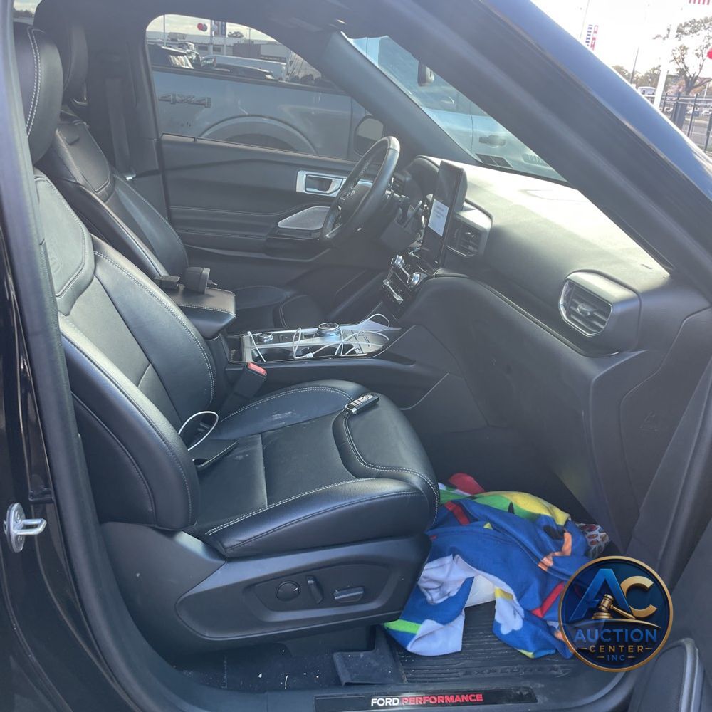 2023 Ford Explorer ST