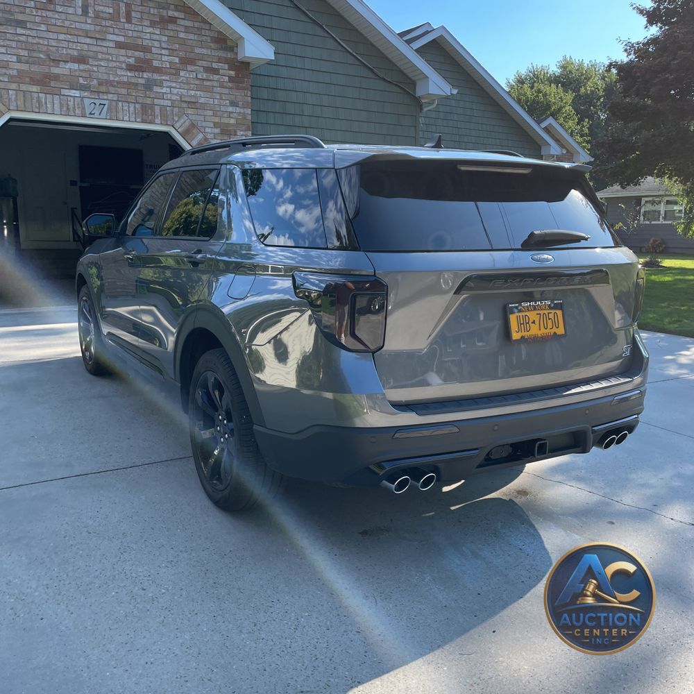 2024 Ford Explorer ST