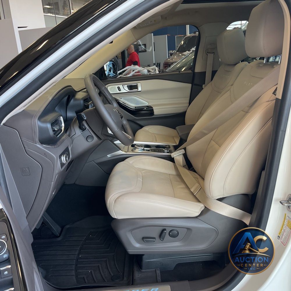 2022 Ford Explorer Platinum