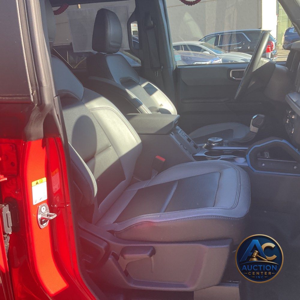 2024 Ford Bronco Black Diamond