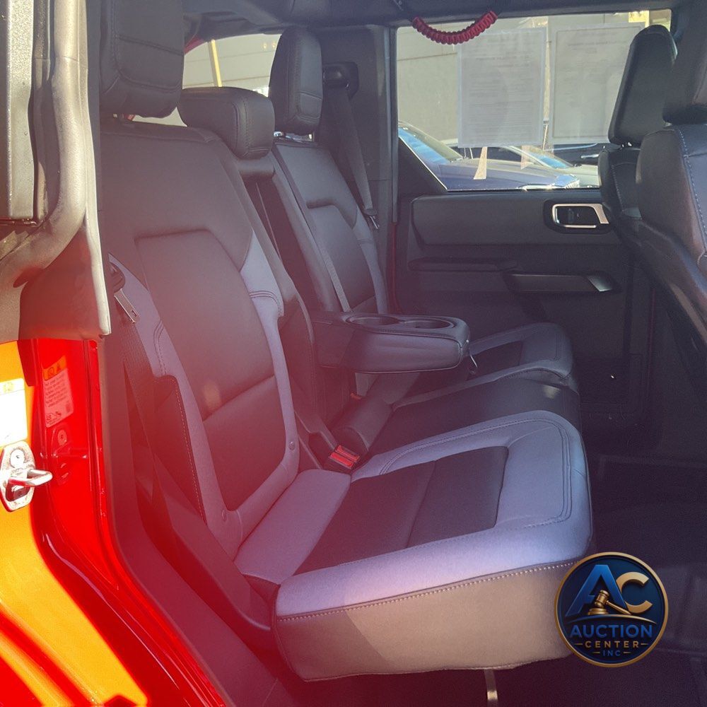 2024 Ford Bronco Black Diamond