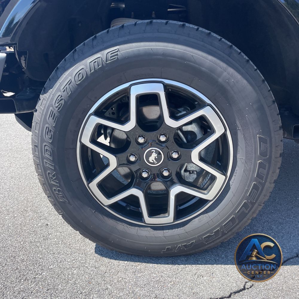 2024 Ford Bronco Outer Banks