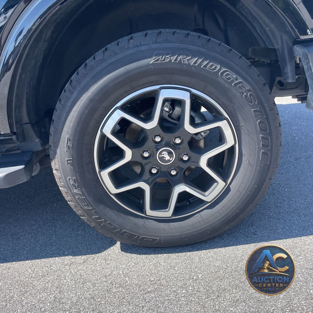 2024 Ford Bronco Outer Banks