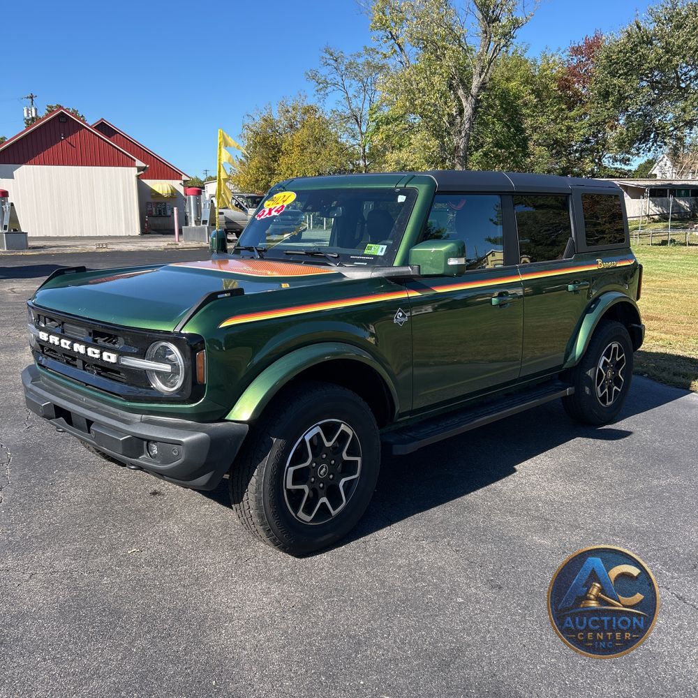 2024 Ford Bronco Outer Banks