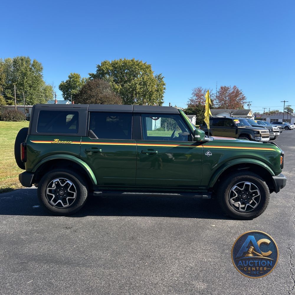 2024 Ford Bronco Outer Banks