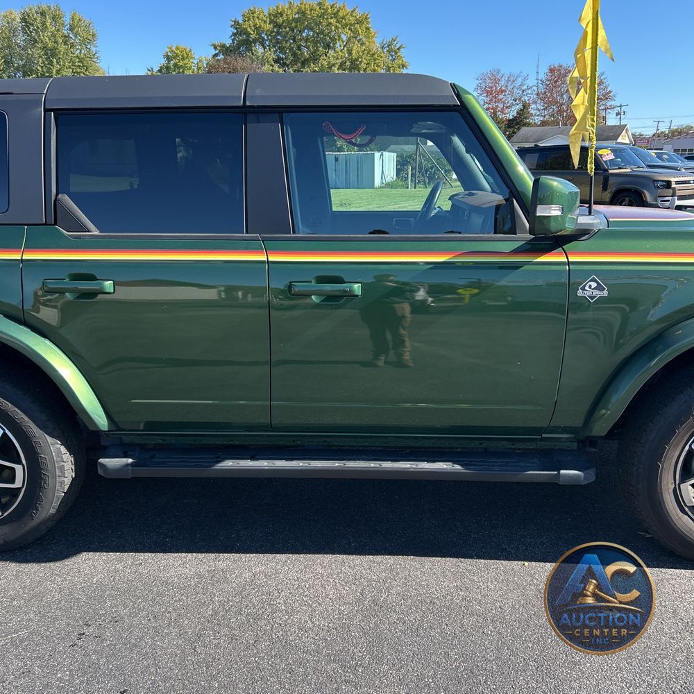 2024 Ford Bronco Outer Banks