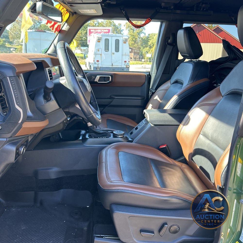 2024 Ford Bronco Outer Banks
