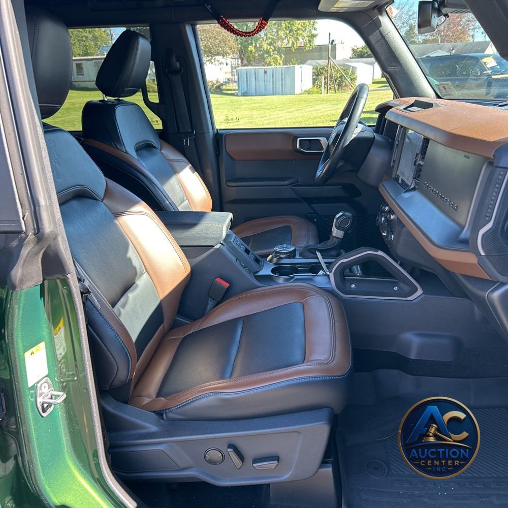 2024 Ford Bronco Outer Banks