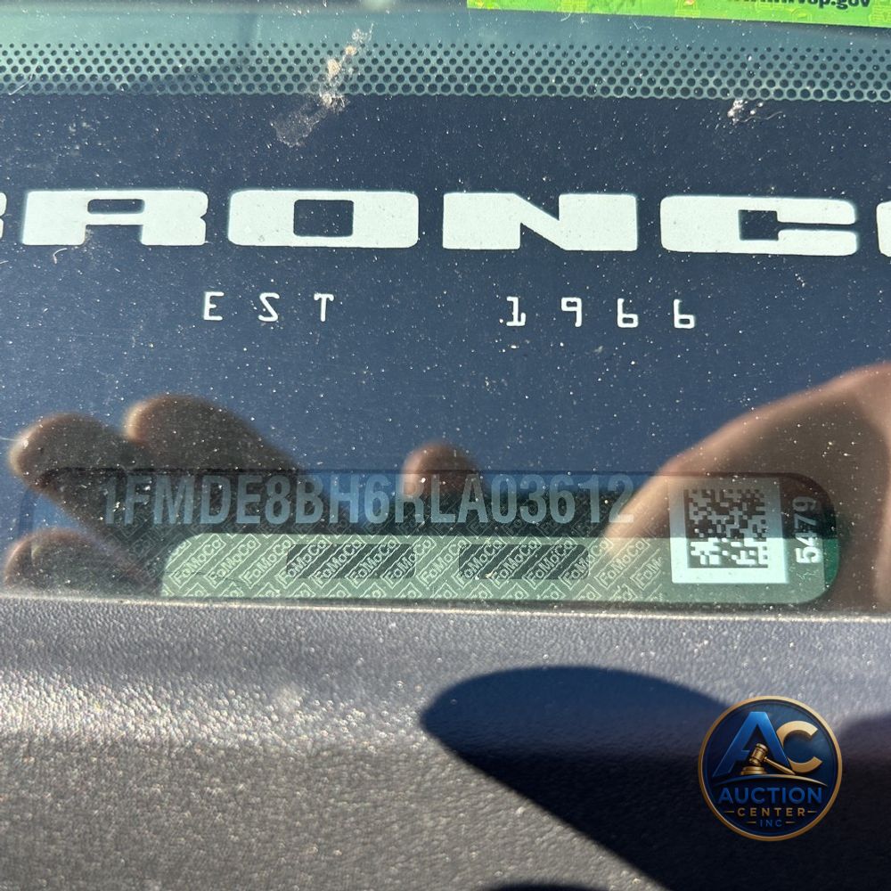 2024 Ford Bronco Outer Banks