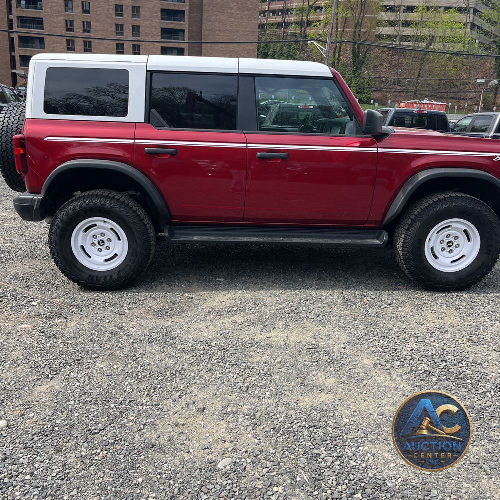 2025 Ford Bronco Heritage Edition