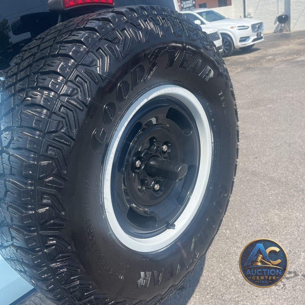 2023 Ford Bronco Heritage Limited Edition