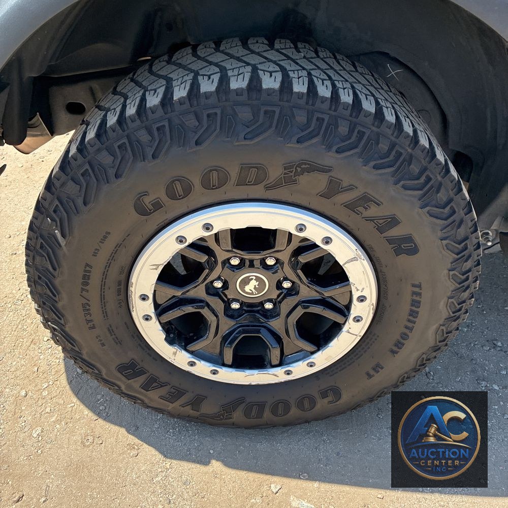 2023 Ford Bronco Badlands Advanced