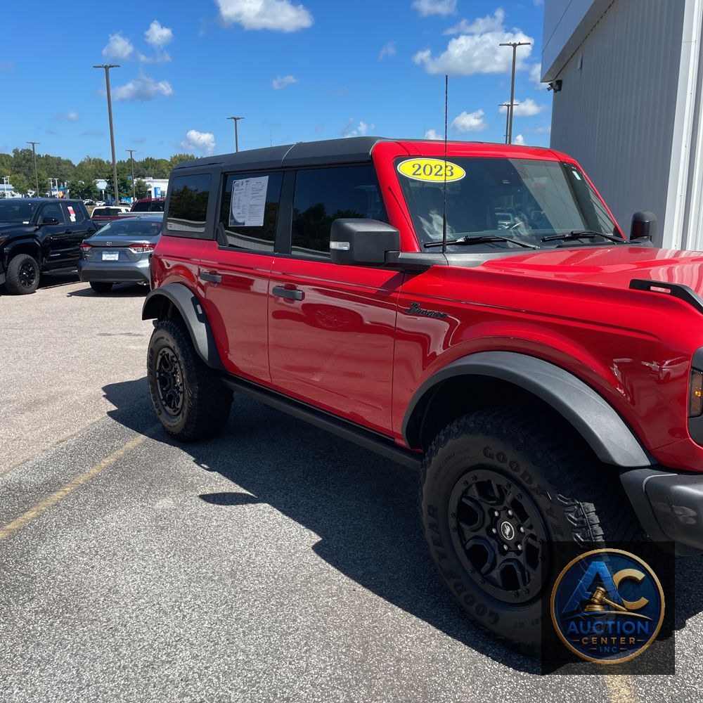 2023 Ford Bronco Badlands Advanced