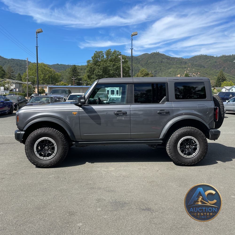2022 Ford Bronco Badlands Advanced