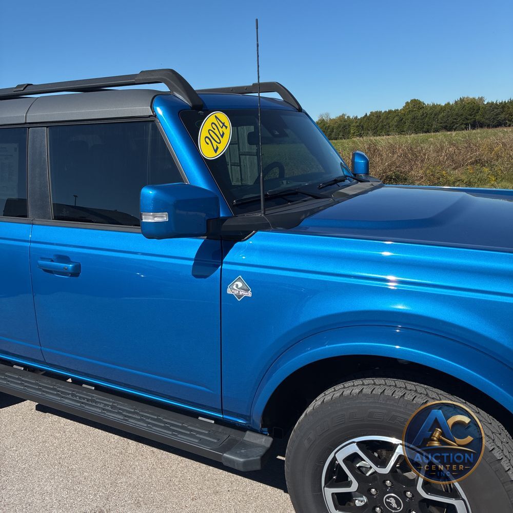 2024 Ford Bronco Outer Banks
