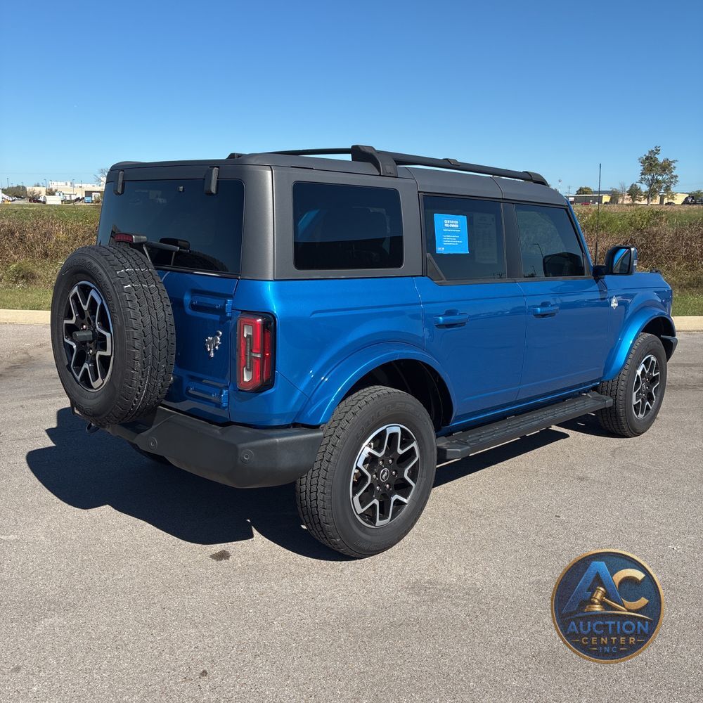 2024 Ford Bronco Outer Banks